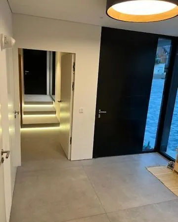 Βίλα Luxusvilla Auf Dem Haegelberg
